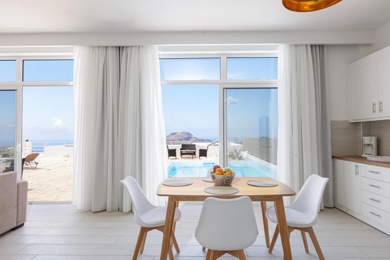 פלאקיאס Petres Villas מראה חיצוני תמונה