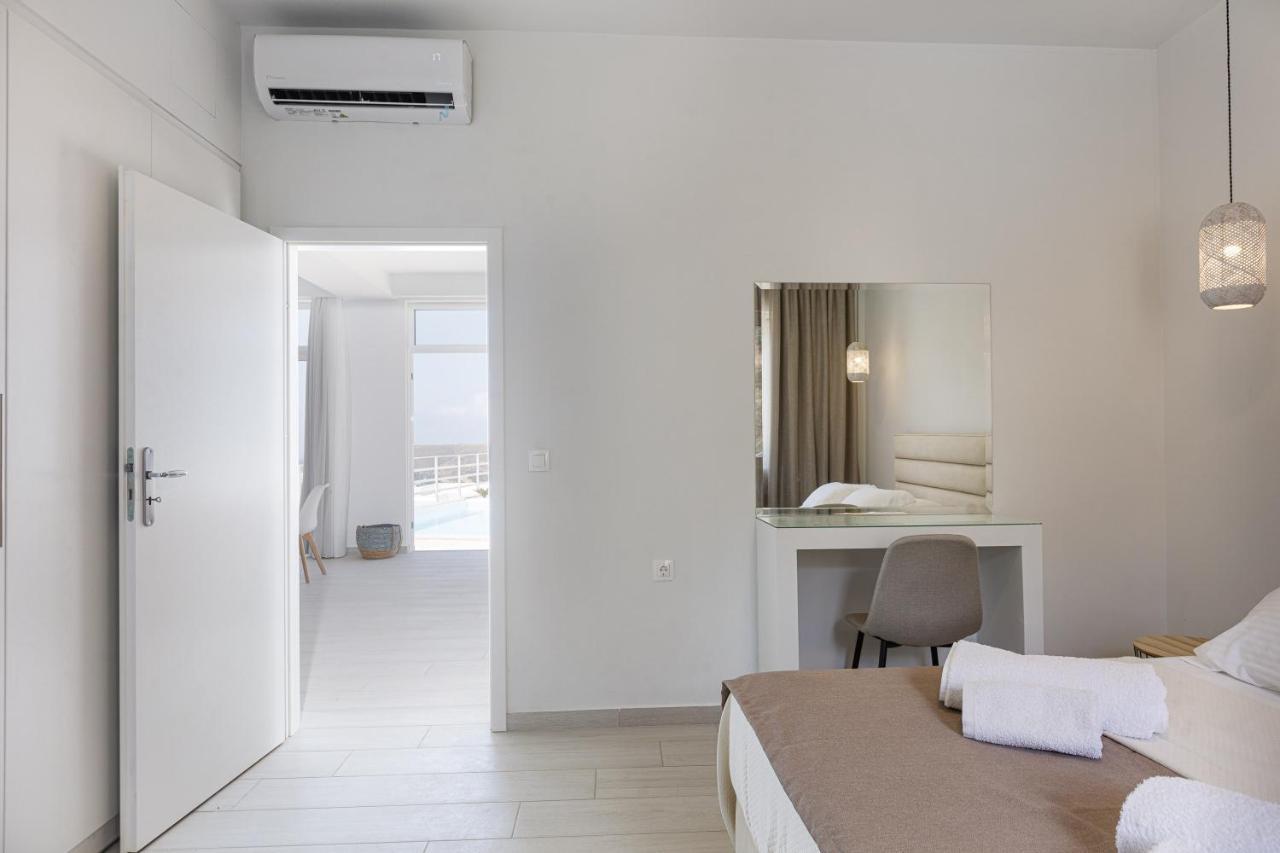 פלאקיאס Petres Villas מראה חיצוני תמונה