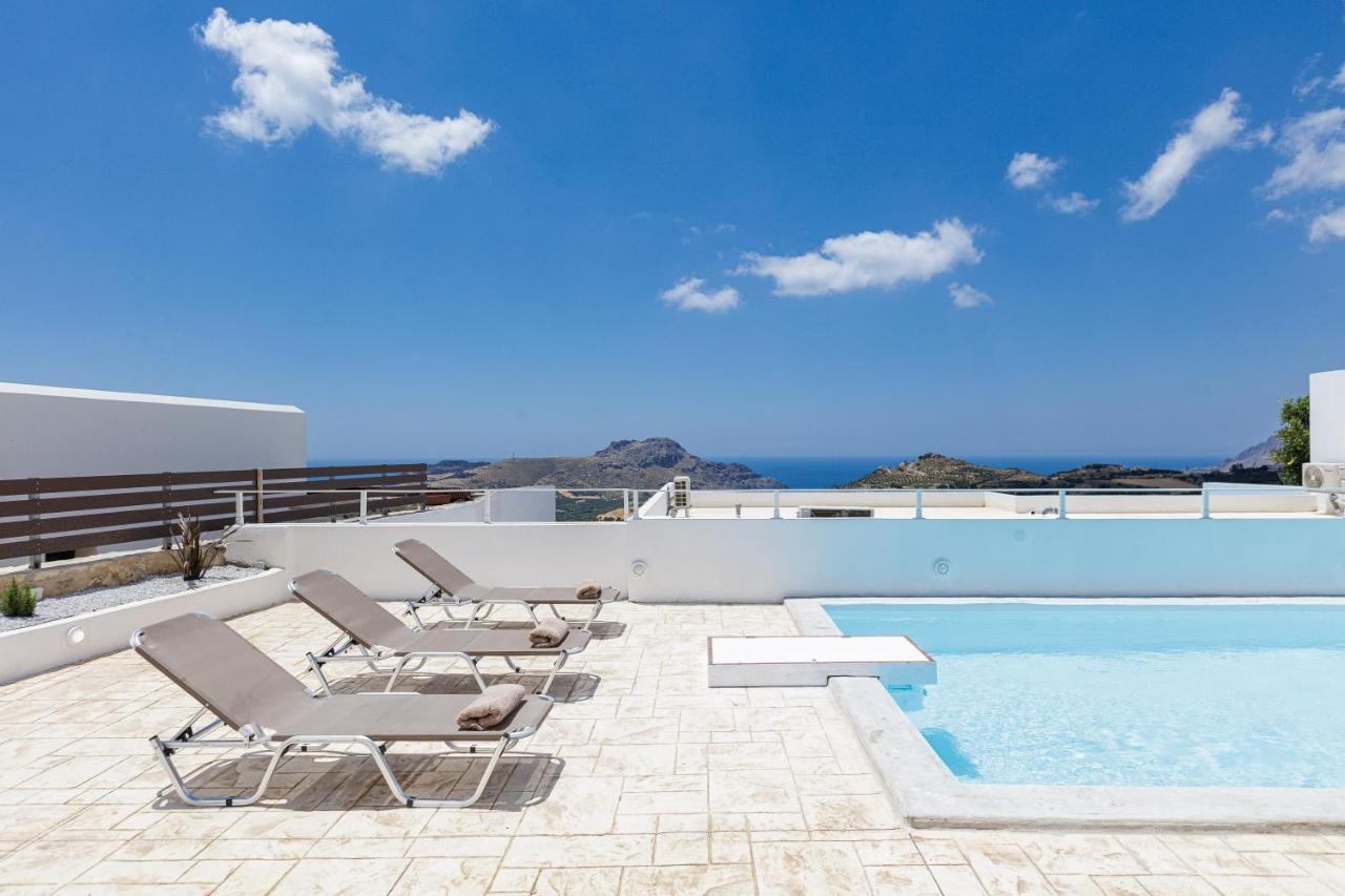 פלאקיאס Petres Villas מראה חיצוני תמונה